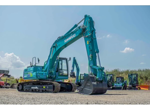 Excavator senile SUNWARD SWE 215F -  Sistem automat de gresare - Garantie 3 ani! de vanzare